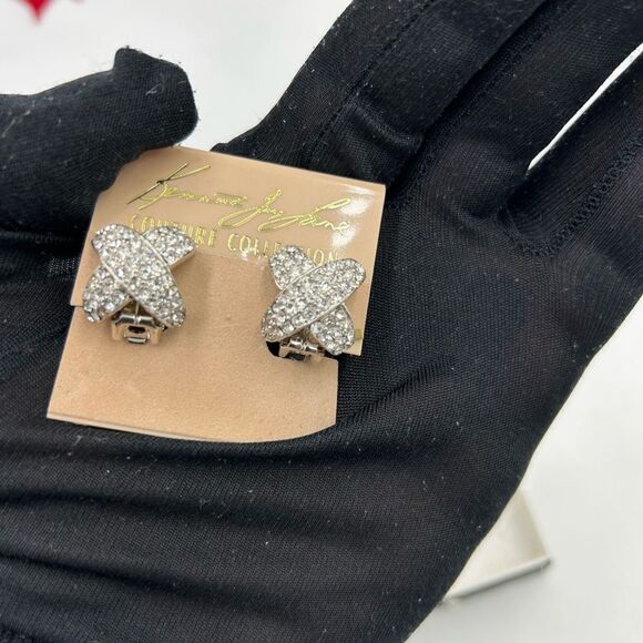Women’s Kenneth J Lane rhodium plated crystal earrings NWT - Picture 4 of 6